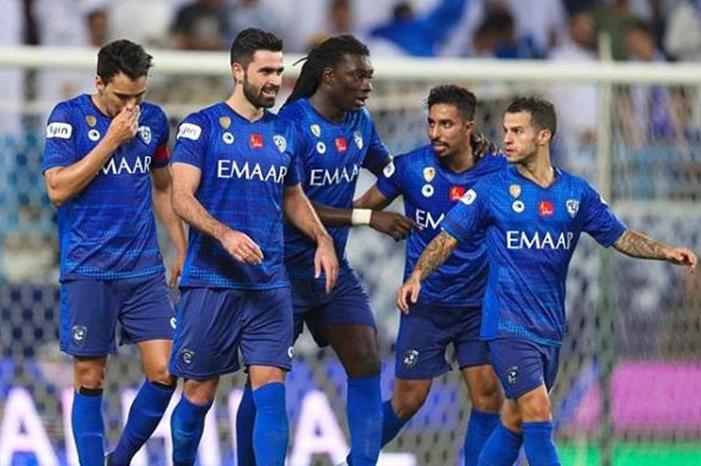 الهلال السعودي ينجح في حسم مصير  الصفقة العالمية 138-214005-asian-cups-al-hilal-6trophies_700x400