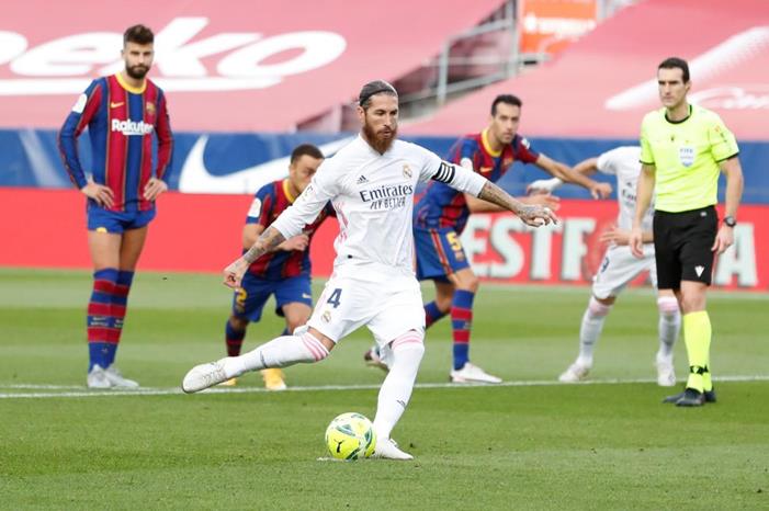 ركلة جزاء ريال مدريد تثير الجدل في برشلونة .. صورة _methode_sundaytimes_prod_web_bin_ade17686-1616-11eb-aa30-eaa5079247bf