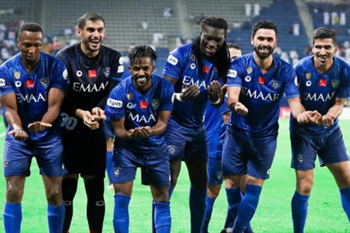 الهلال يعلن عن قائمة الفريق في الموسم الجديد الهلال