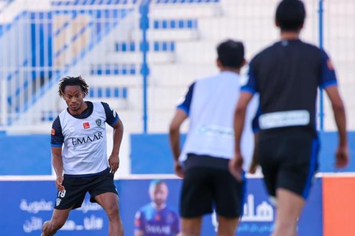 الهلال يقيم حفل وداع للثلاثي العابد وأشرف والحافظ 29da066c-fc44-48e6-8f6f-285c2c3427d9