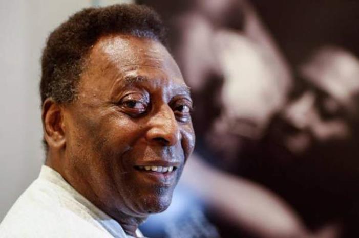 بيليه يفضّل رونالدو على ميسي 2237366_1603808088