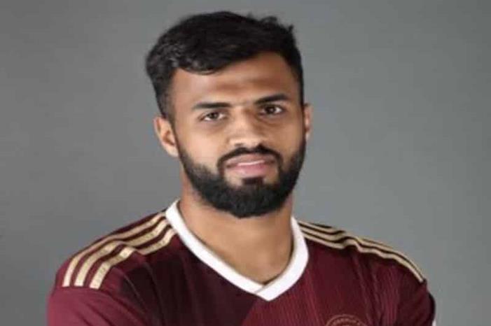 EYFKx81XgAAoAp4-799x639