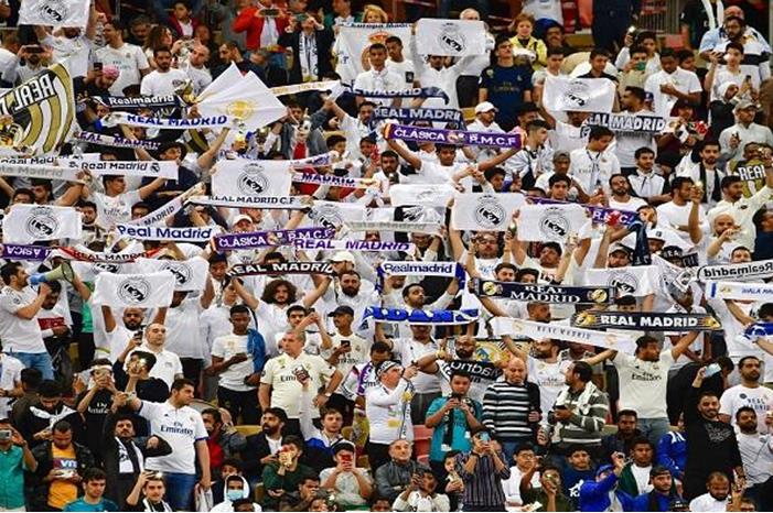 متفوقاً على برشلونة ... ريال مدريد ملك السوشيل ميديا وهذا هو الدليل  163-212840-social-media-top-popular-footaball-clubs_700x400