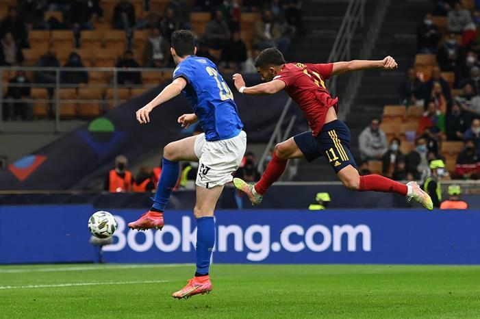 1181324-هدف-إسبانيا-الأول