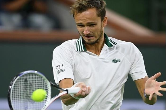 الروسي مدفيديف يصعد إلى رابع أدوار بطولة إنديان ويلز 616550244236044b7003cb7f