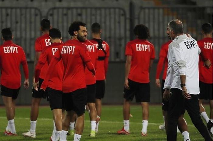 منتخب مصر في ورطة كبيرة قبل الدور النهائي لتصفيات المونديال  6167e13d4c59b72679446934