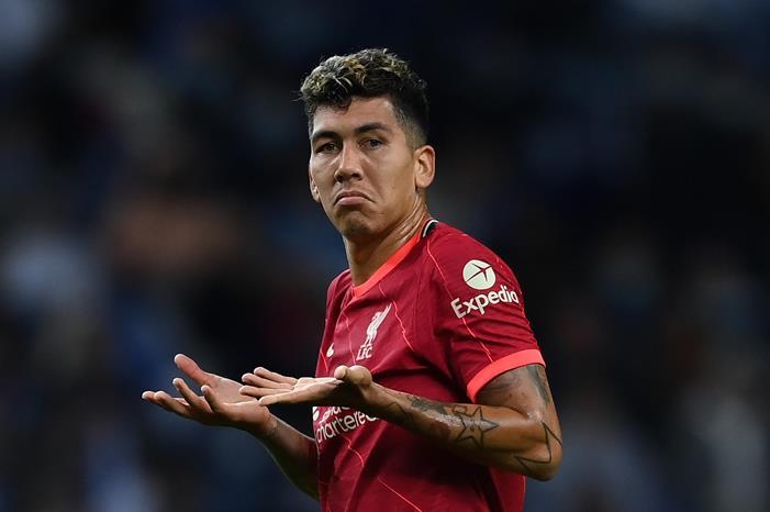 فيرمينو أساسيًا مع ليفربول أمام واتفورد Firmino-Onuoha-Liverpool