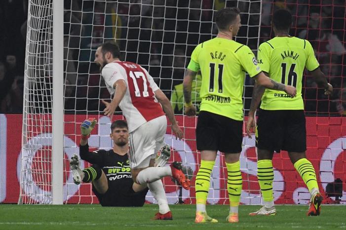 خسارة قاسية لدورتموند بدوري أبطال أوروبا 2iMlwsMJqlW8r9NGiACEJg