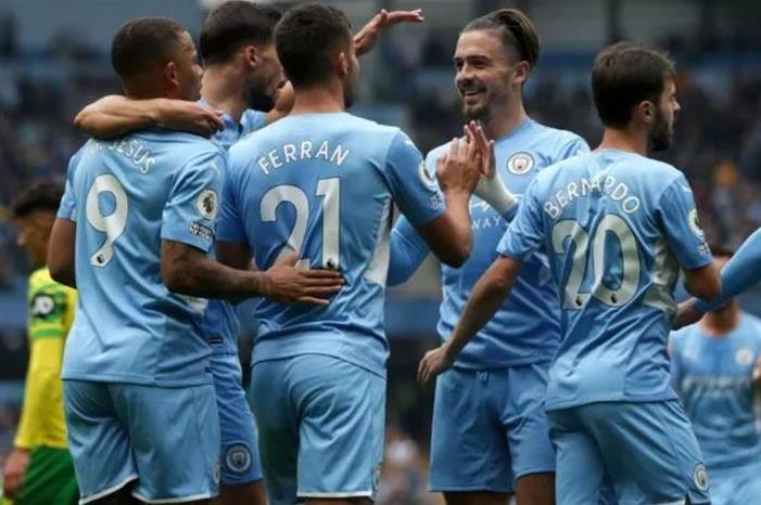 تشكيل مانشستر سيتي المتوقع ضد ليفربول في الدوري الإنجليزي cvvcvcv