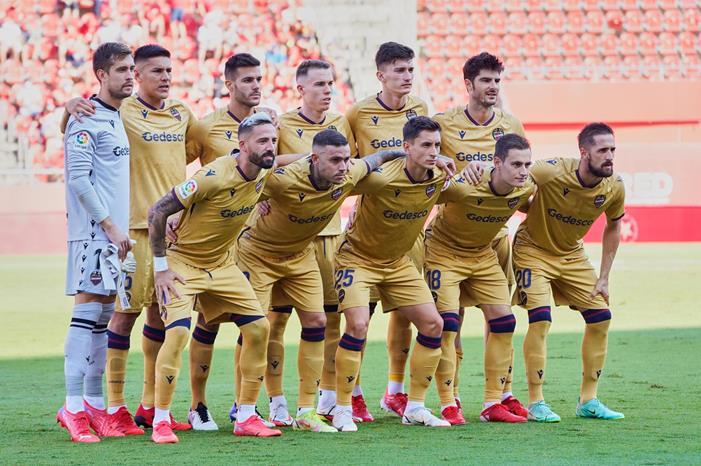 ليفانتي يفشل بتحقيق أول فوز بالدوري الإسباني rcd-mallorca-v-levante-ud-la-liga-santander-scaled
