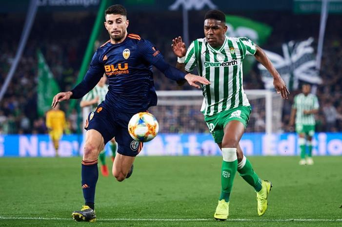 موعد-مباراة-فالنسيا-وريال-بيتيس