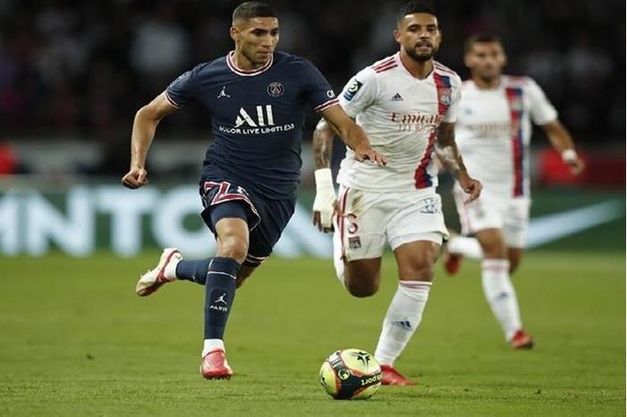 تصويت  فيفا 22.. المغربي أشرف حكيمي أفضل ظهير أيمن في العالم 617d29544c59b7474449b5ab