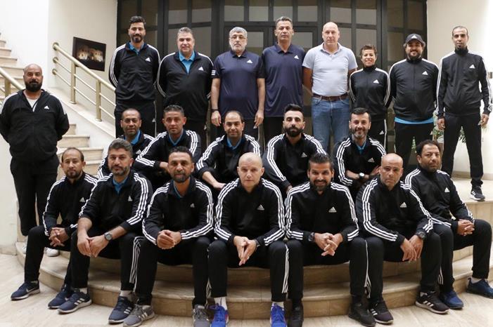 نجوم الكرة الأردنية يبدأون مسيرتهم التدريبية 6159aa2a20142