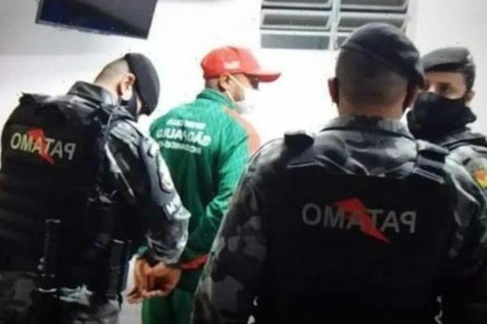 حبس لاعب برازيلي بعد اتهامه بالشروع في قتل حكم بالملعب brazil