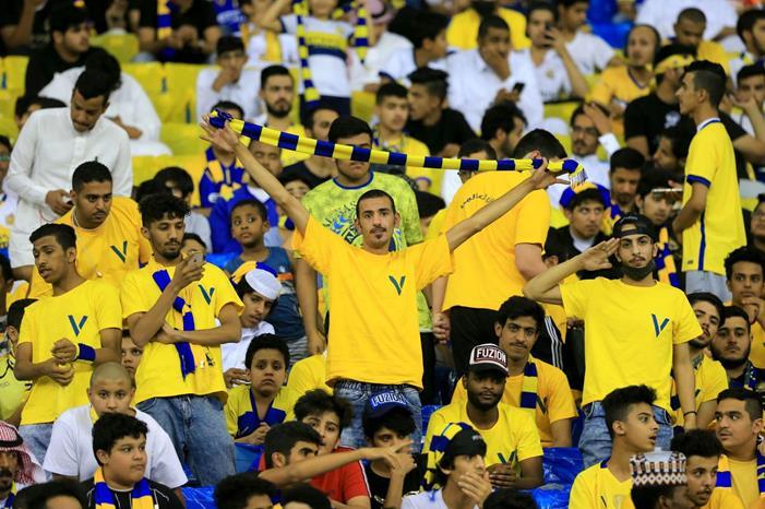 بالفيديو .. سعدون جابر يوجه التحية لجمهور النصر السعودي 144285
