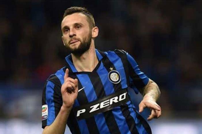 هل قدم مانشستر يونايتد عرضًا مارسيلو لبروزوفيتش؟ a0ab339dbaaf5d2f629639ba900ccacf