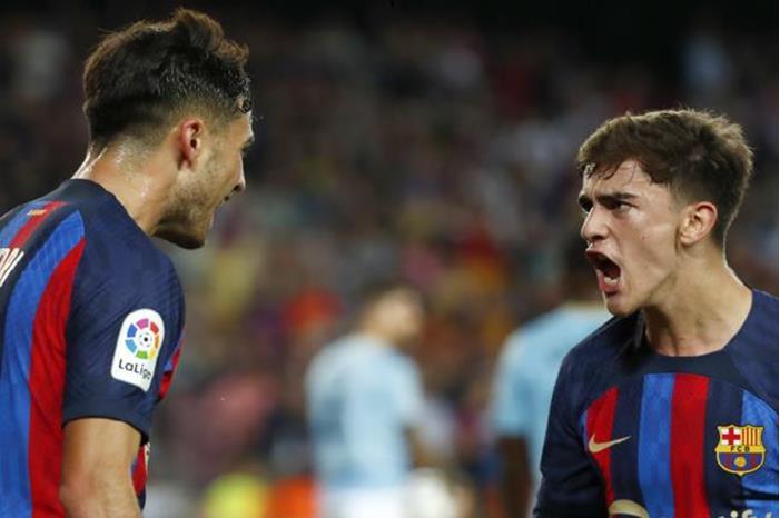 برشلونة يقبل هدية سيلتا فيجو ويستعيد صدارة الليجا 634337bb4c59b77b344a34ad