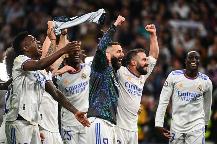 انشيلوتي يختار قائمة ريال مدريد لمواجهة التشي 211698