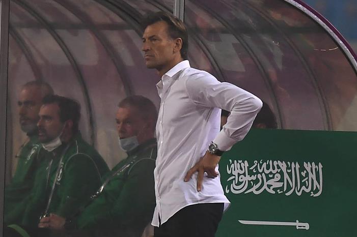 رينارد يكشف عن سلاحه لمواجهة منتخبات كأس العالم 221998