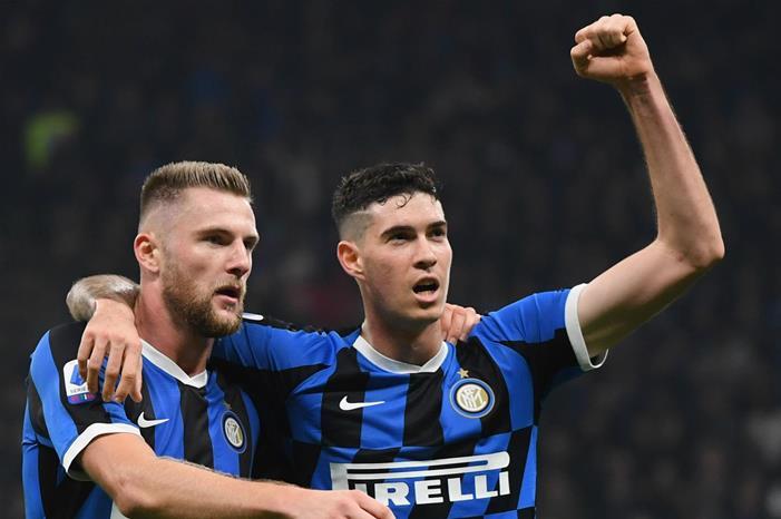 milan-skriniar-alessandro-bastoni-inter-verona-serie-a-11092019_1fn6nuhfb52tv1m3fd2yq2udt4