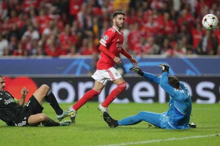 1647856244110202210251058165816