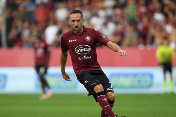 ريبيري بصدد إعلان اعتزاله فرانك ريبيري Salernitana Franck Ribery