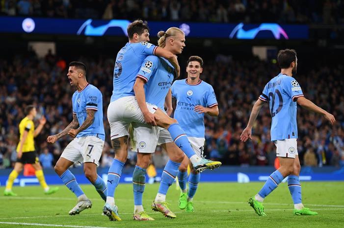 التشكيل المتوقع لمانشستر سيتي أمام ساوثهامبتون 221808