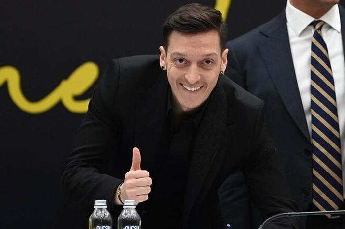 6524094b4c59b736175b9d09