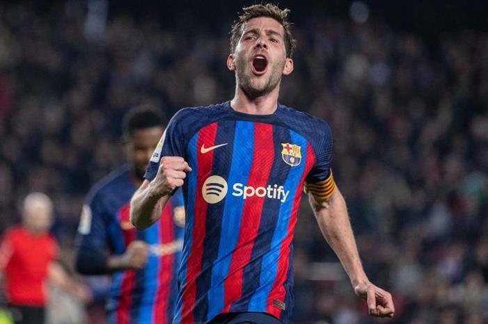 قائد برشلونة يقترب من الدوري الاميركي 20230403174045