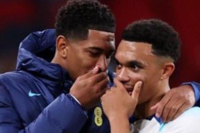 بيلينغهام ينصح مواطنه أرنولد بالانتقال إلى ريال مدريد 202310151043564356-1280x720