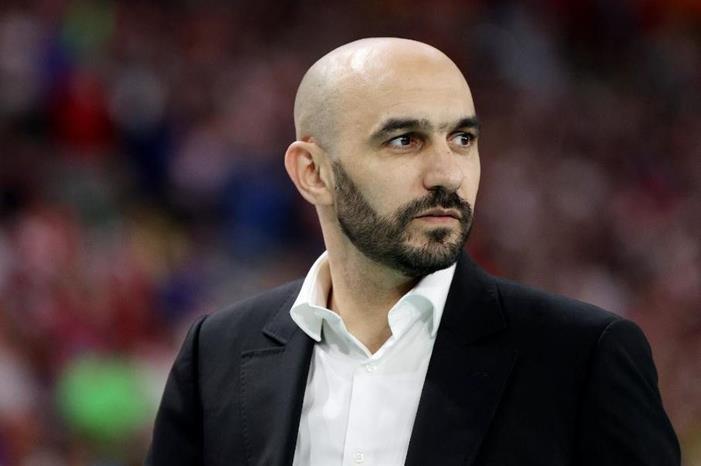 الركراكي يحدد المرشحين للقب كأس أمم أفريقيا 5