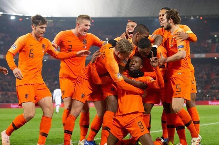 مواجهة قوية بين هولندا واليونان في تصفيات أمم أوروبا منتخب-هولندا