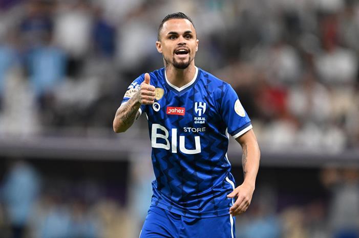 شاهد.. ميشايل ديلغادو يزور أكاديمية الهلال ويتفاعل مع الأطفال 1243088638