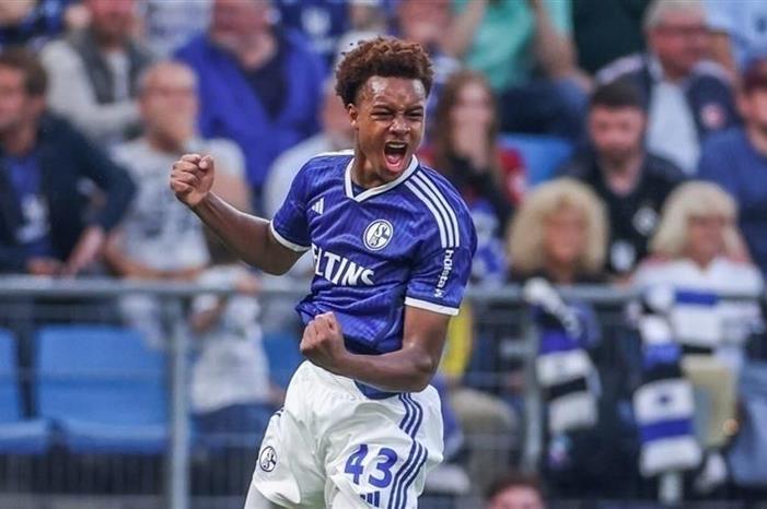 ميلان ينضم إلى سباق التعاقد مع جوهرة شالكه 2023101792641851D5