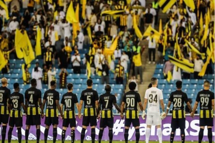 653108f74c59b77b9e3483e9