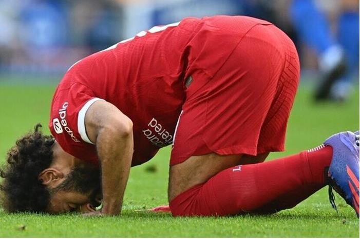 محمد صلاح يخرج عن صمته ويطالب بإدخال المساعدات لقطاع غزة (فيديو) 653033734236044afa17b40a