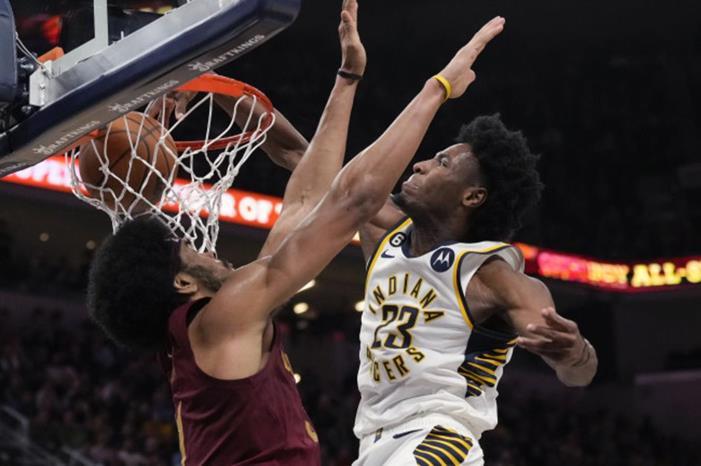 بيسرز يحقق فوزه الثاني على التوالي بدوري السلة الأمريكي 3496040_1672381440