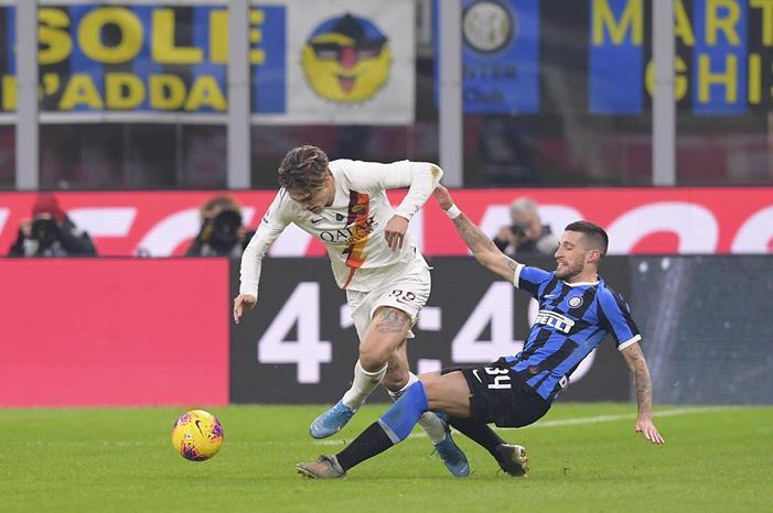 إنتر ميلان يستضيف روما في صدام قوي بالدوري الإيطالي ELIktbgXUAE2nMT