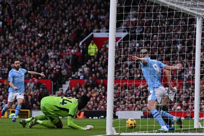 عاجل//ديربي مانشستر يتزين باللون الأزرق F9nlPXzWMAIhV43-1024x683