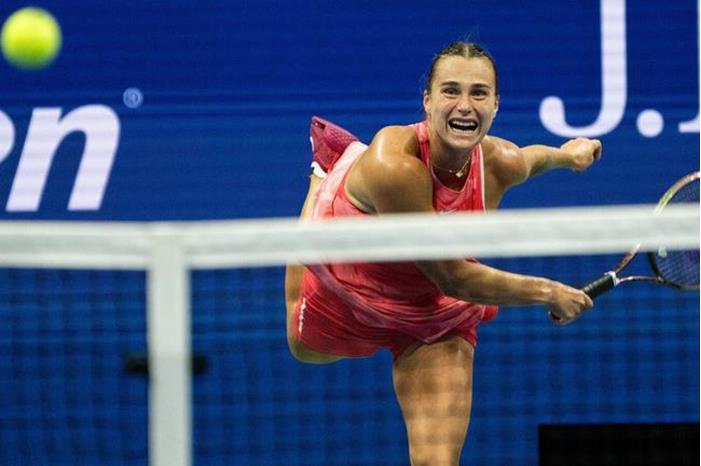 غضب عارم لنجمات بطولة التنس الختامية 6540df1142360479683ef40c