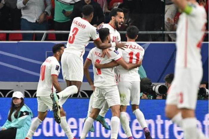 DUMx1UcvRMy9E4kIS0QwfyNysYCLpuTFCCGK2Lg9