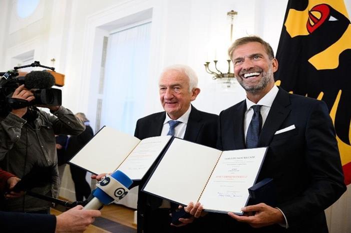 670c19d94c59b7418f0baf1a