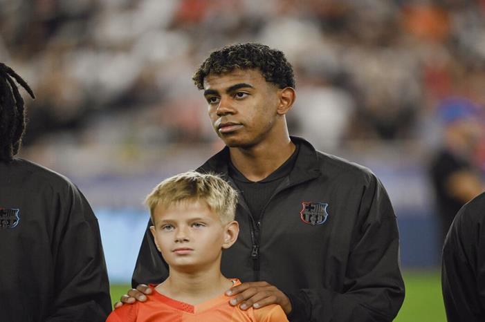 670cd8794c59b721bb6b9e9d