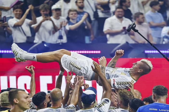 توني كروس يوضح سبب اعتزاله كرة القدم مبكرا 66fd17e04c59b723611bd2f4 (1)