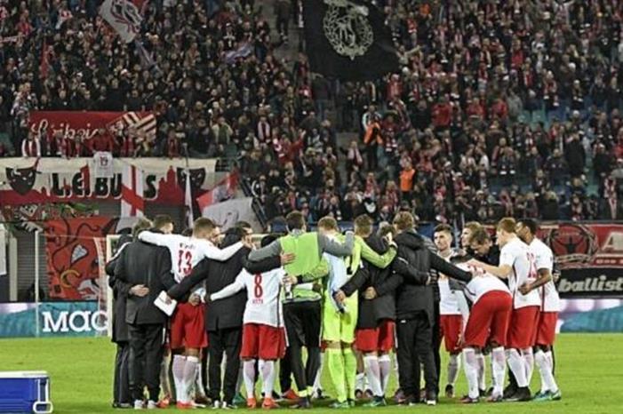 3A1F081500000578-3913244-image-a-5_1478526526258