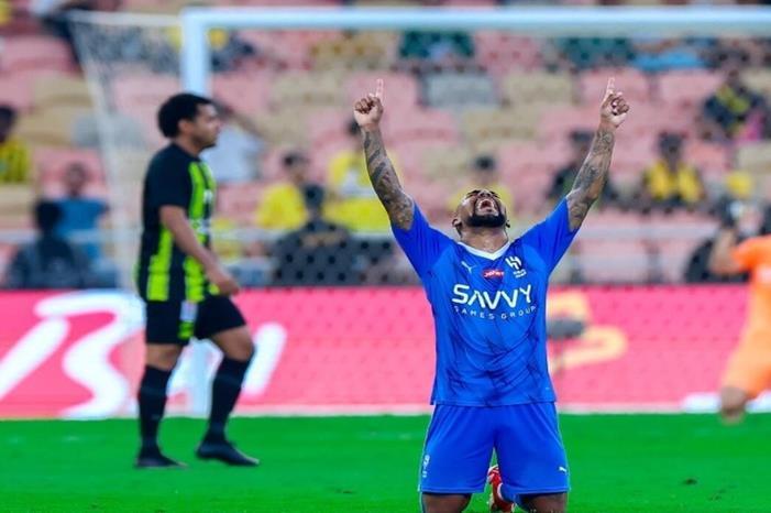 تغريدة مثيرة للجدل تثير الأجواء قبل مواجهة الاتحاد والهلال 672372cf42360476346f3b28