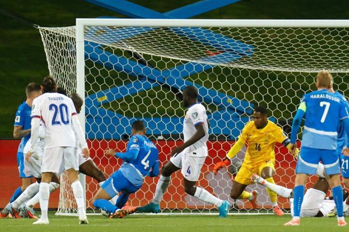 68ed78864236042f6b7f22b3