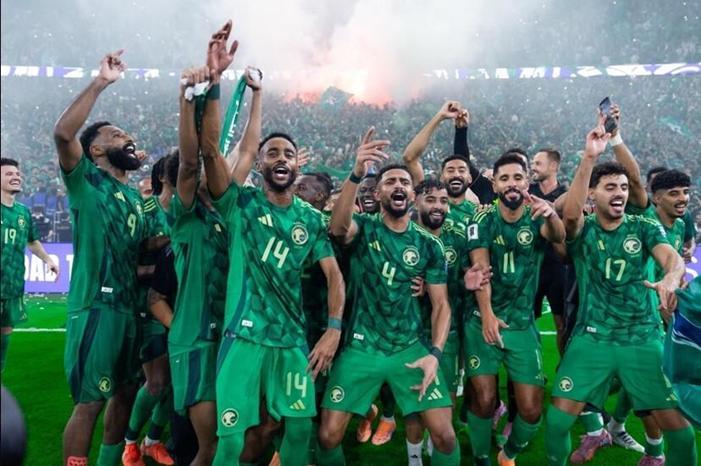 68efa7d64c59b77707370742