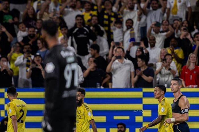 68f4dc13423604022a2f08de