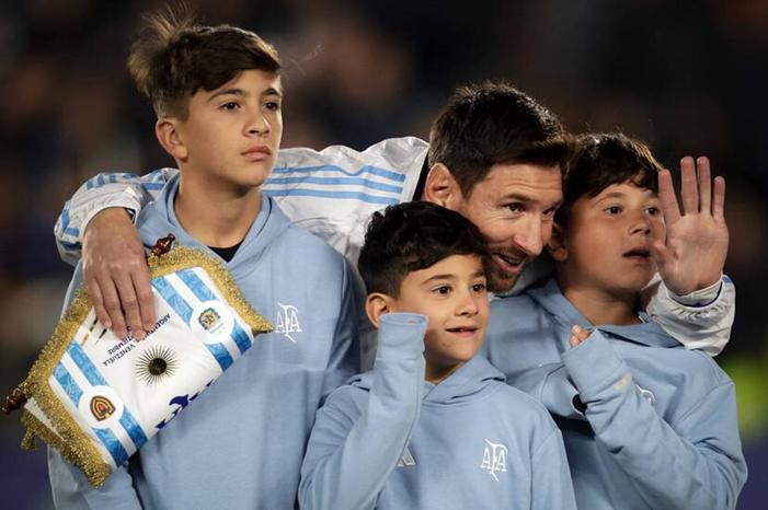 68f5e05b4236045fee0c5534